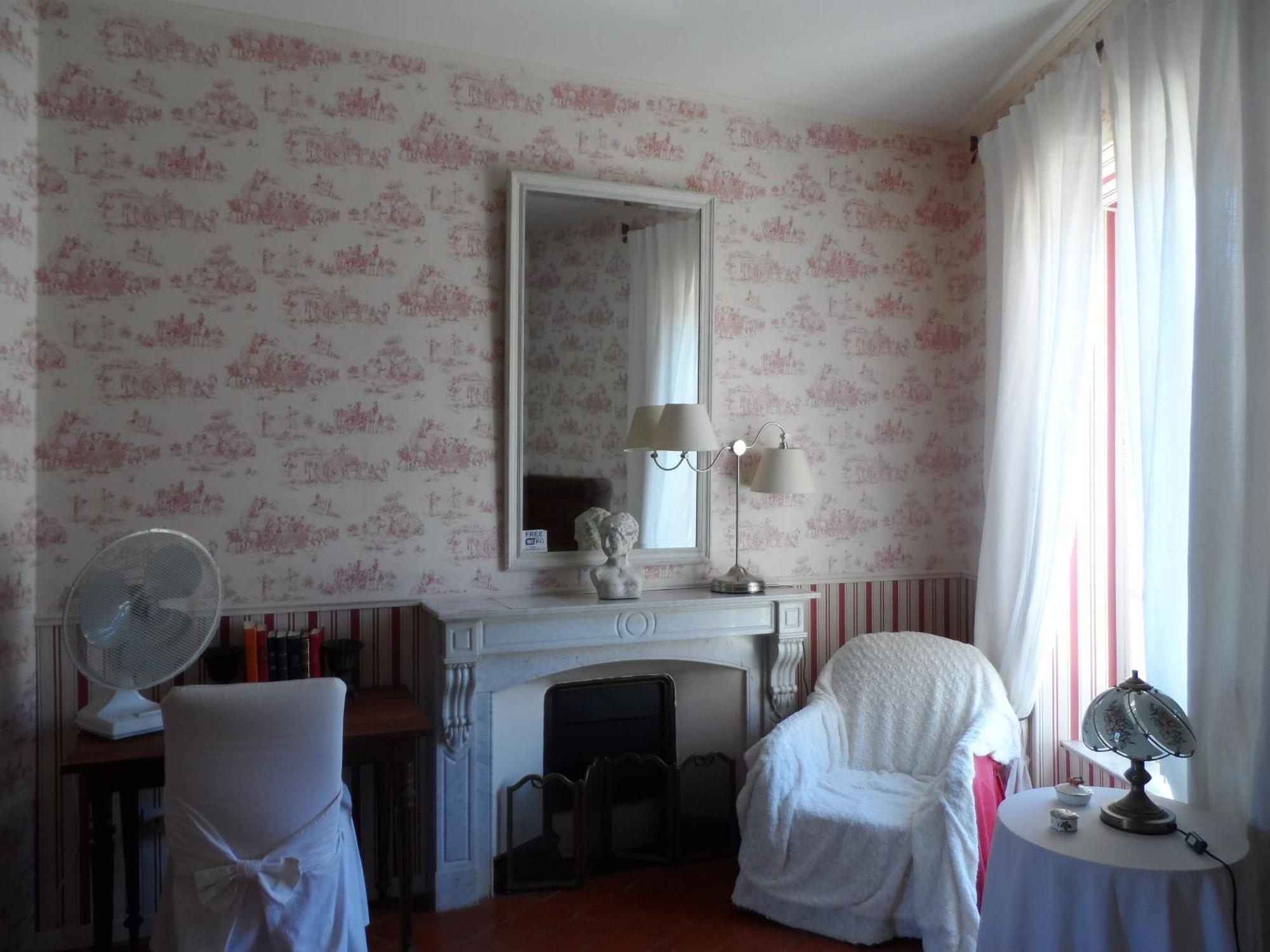 Clos Mazerolles Cruzy Quarto foto